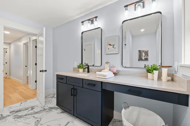 $949,900 | 80 Sky Drive, Windham, ME 04062