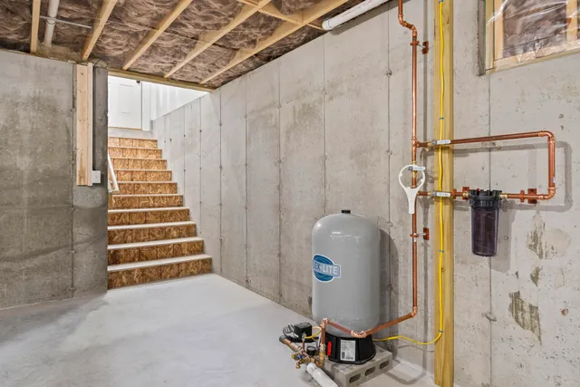 $949,900 | 80 Sky Drive, Windham, ME 04062