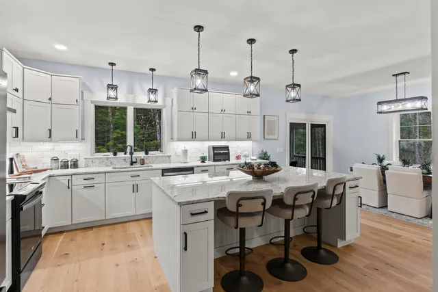 $949,900 | 80 Sky Drive, Windham, ME 04062