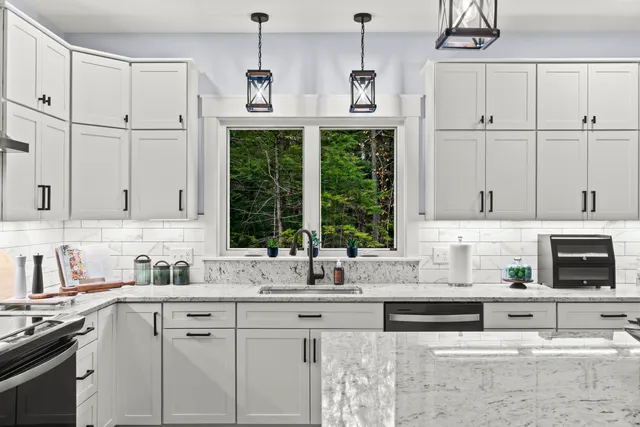 $949,900 | 80 Sky Drive, Windham, ME 04062