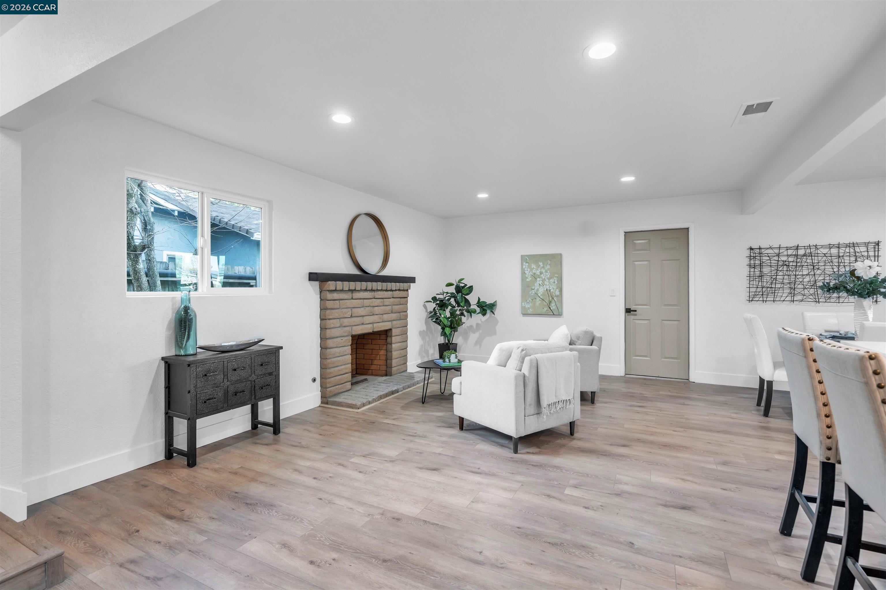 714 Fordham Drive Stockton, CA 95210 - Photo 8 of 31