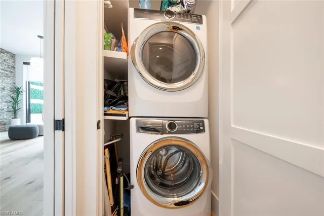 $13,000 | 850 Central Avenue, Unit 311, Naples, FL 34102