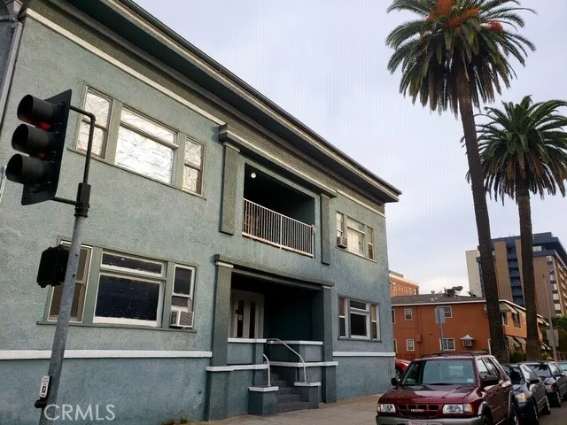 a car parked in front of a building