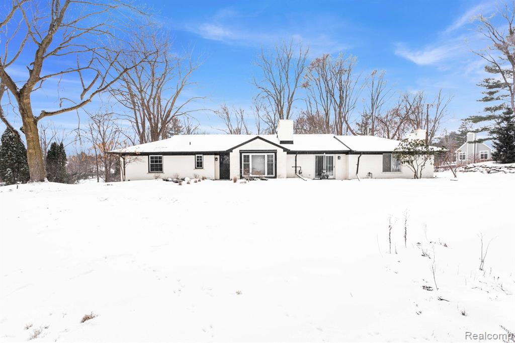 6060 Franklin Road Bloomfield Hills, MI 48301 - Photo 1 of 22