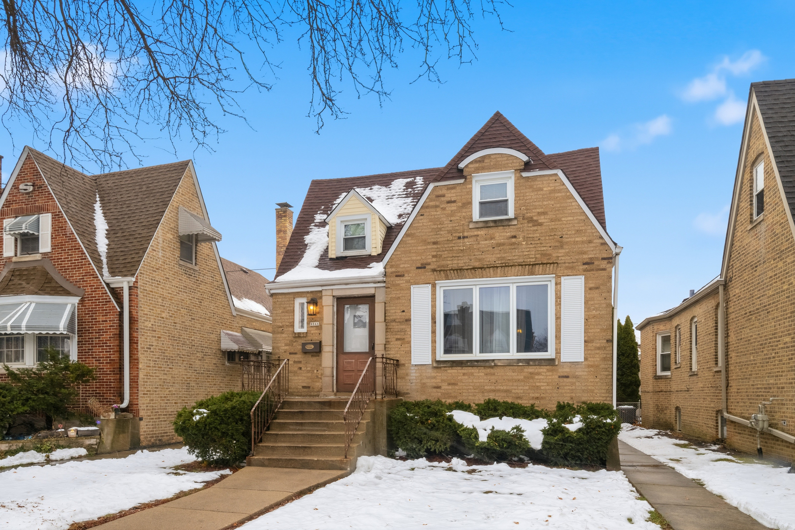 3341 North Rutherford Avenue Chicago, IL 60634 - Photo 1 of 25 Gallery Image 1