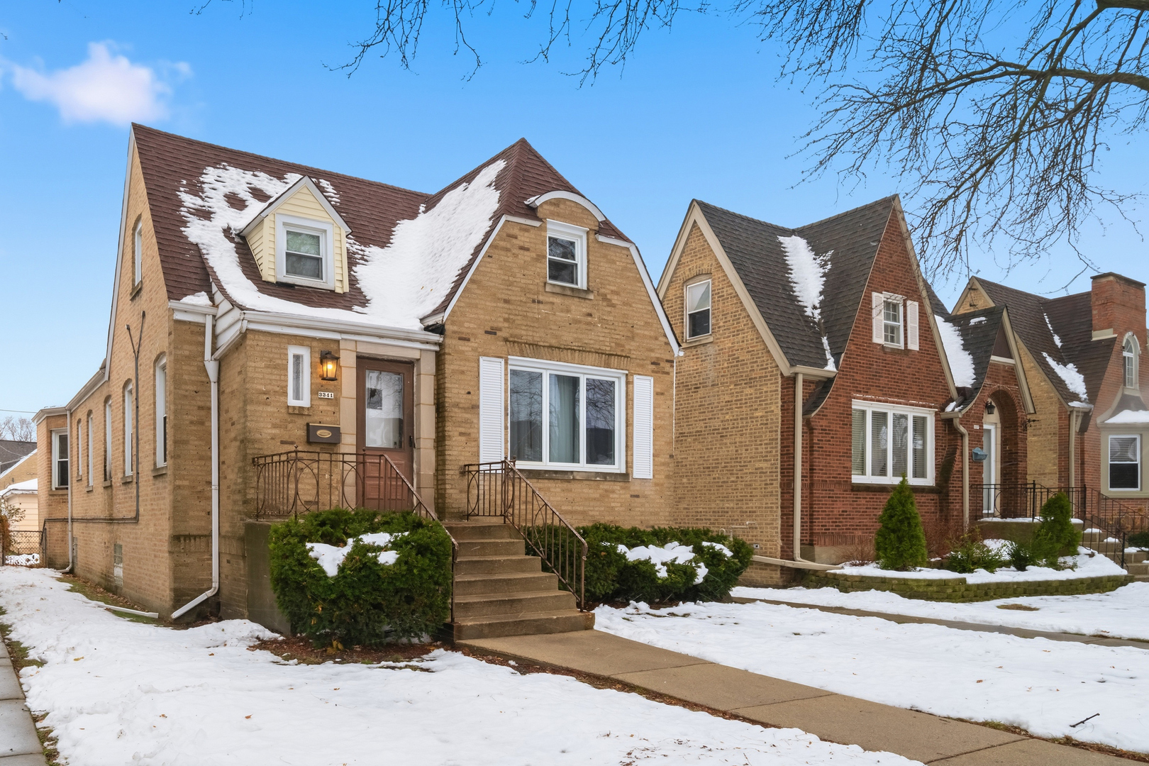 3341 North Rutherford Avenue Chicago, IL 60634 - Photo 2 of 25 Gallery Image 2