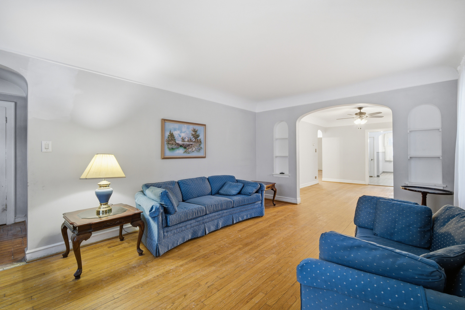 3341 North Rutherford Avenue Chicago, IL 60634 - Photo 4 of 25 Gallery Image 4