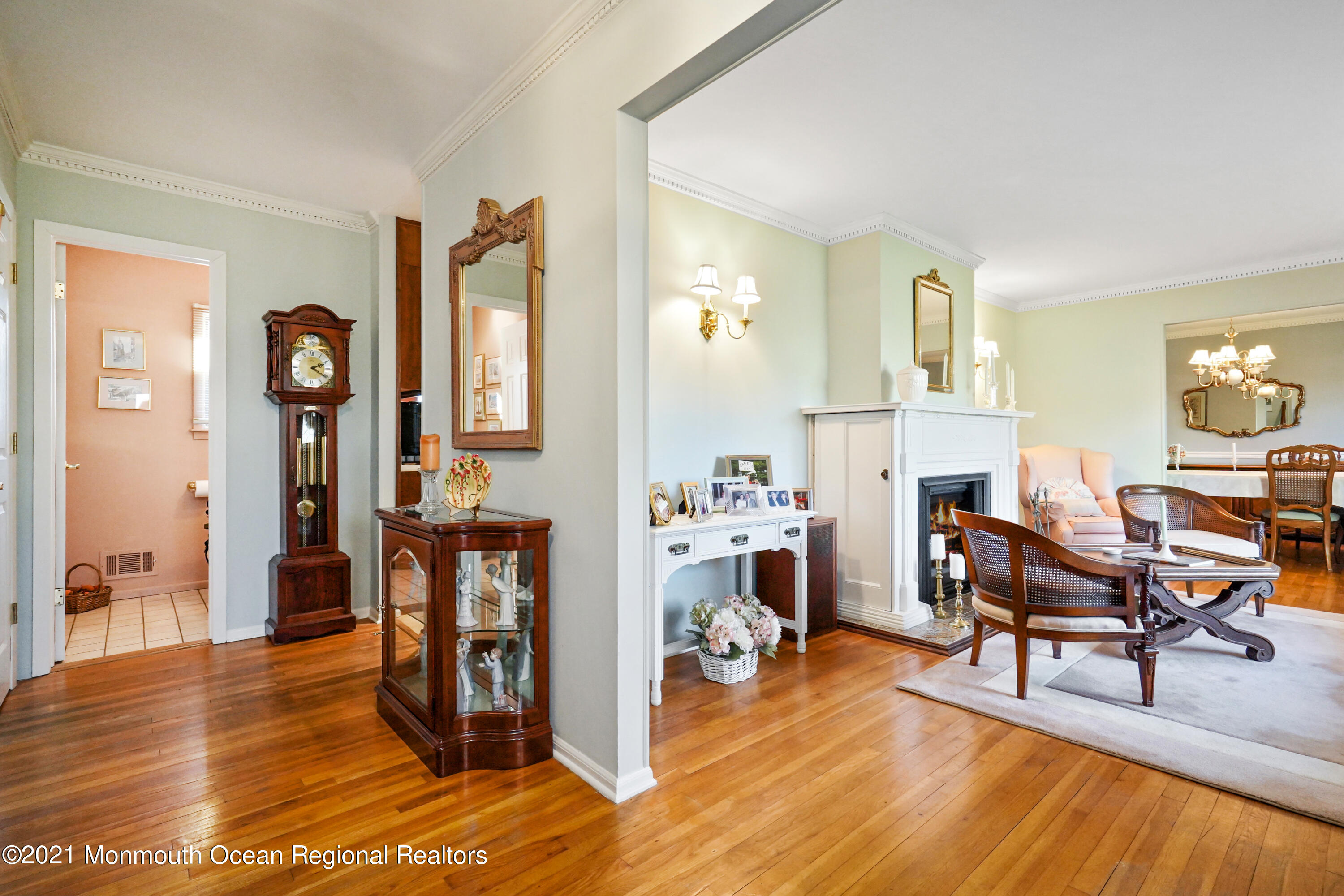 788 Colts Neck Road Freehold, NJ 07728 - Photo 6 of 53 DSC03247