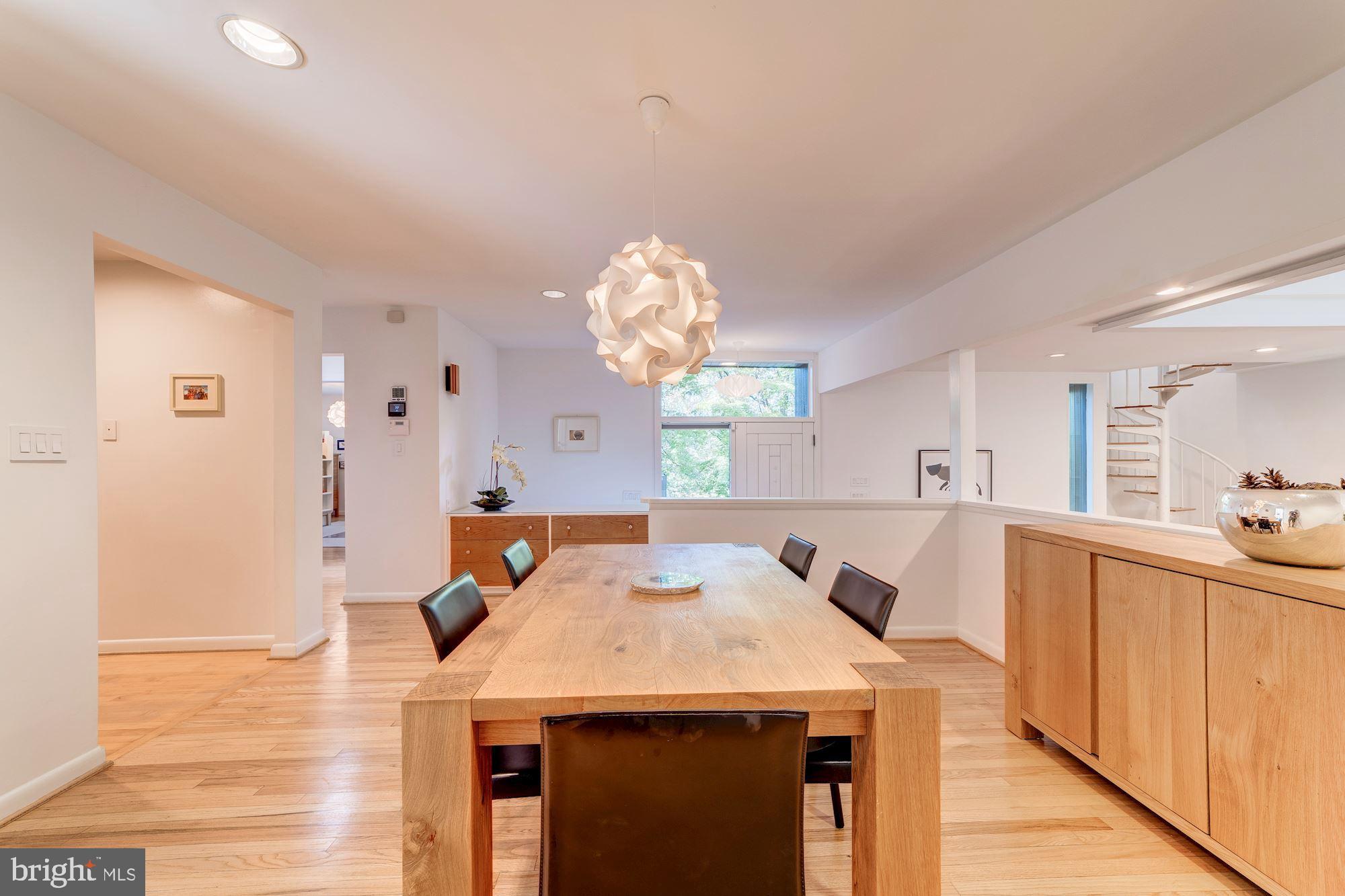 6422 Dahlonega Road Bethesda, MD 20816 - Photo 14 of 48