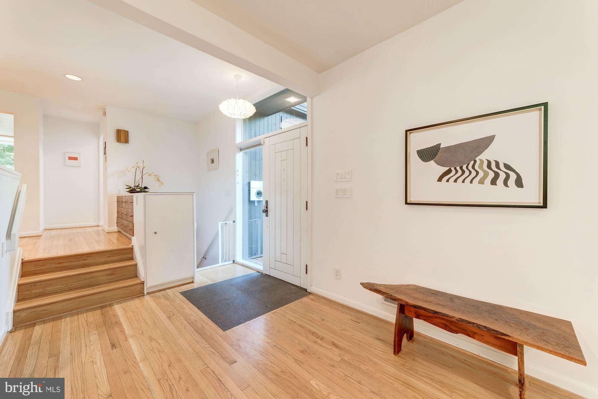 6422 Dahlonega Road Bethesda, MD 20816 - Photo 4 of 48