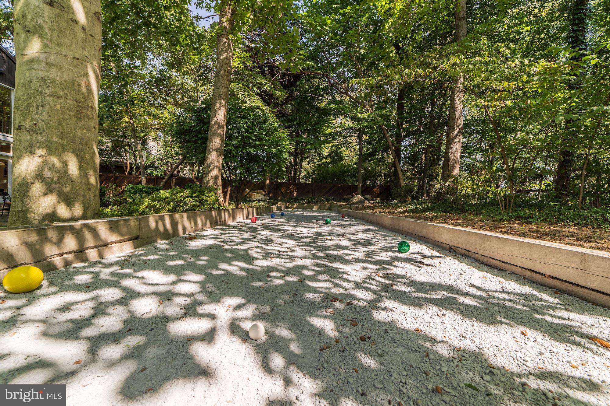 6422 Dahlonega Road Bethesda, MD 20816 - Photo 37 of 48