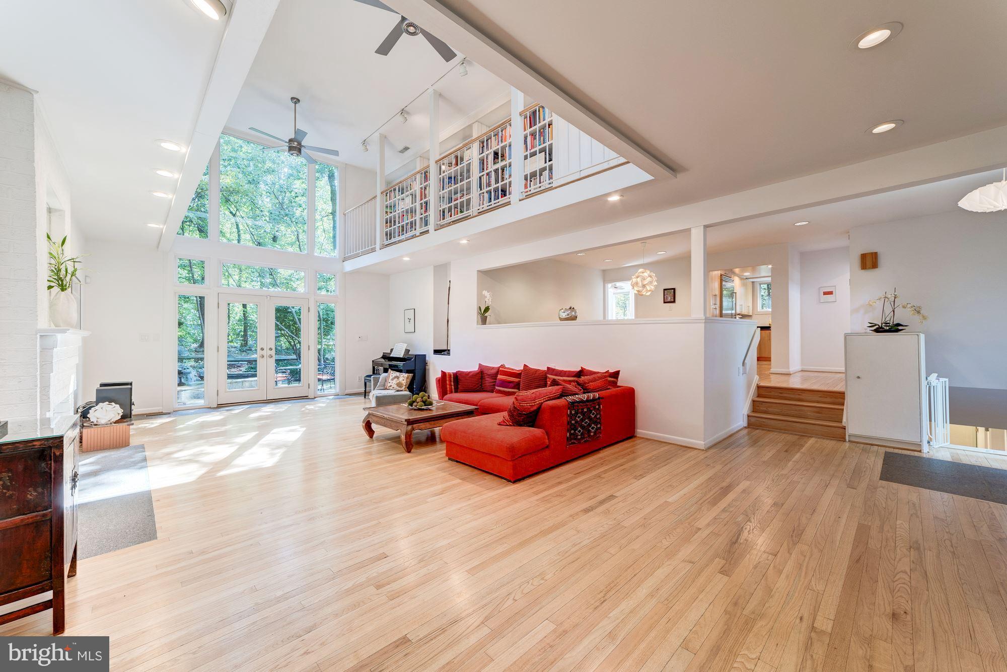 6422 Dahlonega Road Bethesda, MD 20816 - Photo 7 of 48