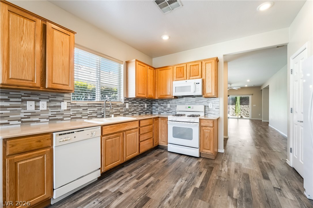 2564 Anani Road Henderson, NV 89044 - Photo 13 of 34