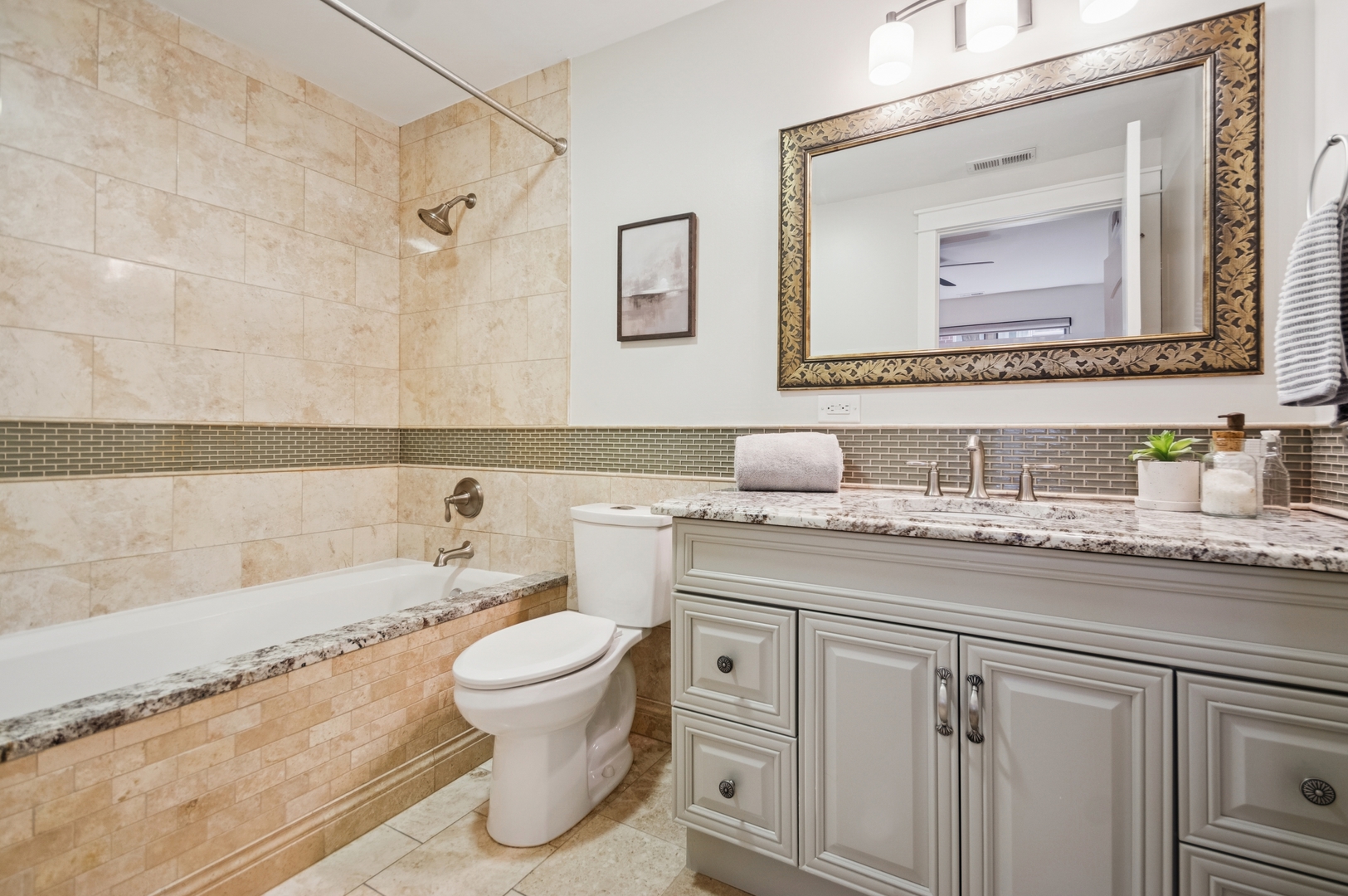 23 North Racine Avenue, Unit 405 Chicago, IL 60607 - Photo 11 of 23