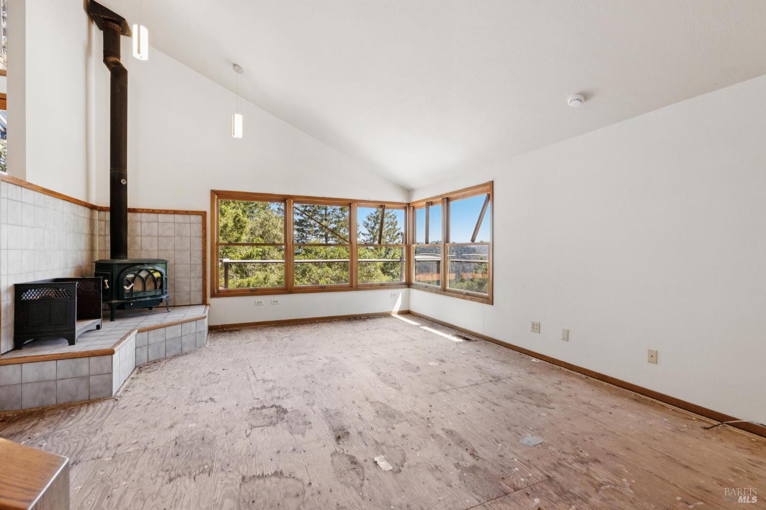 21540 Siri Road Guerneville, CA 95446 - Photo 10 of 99