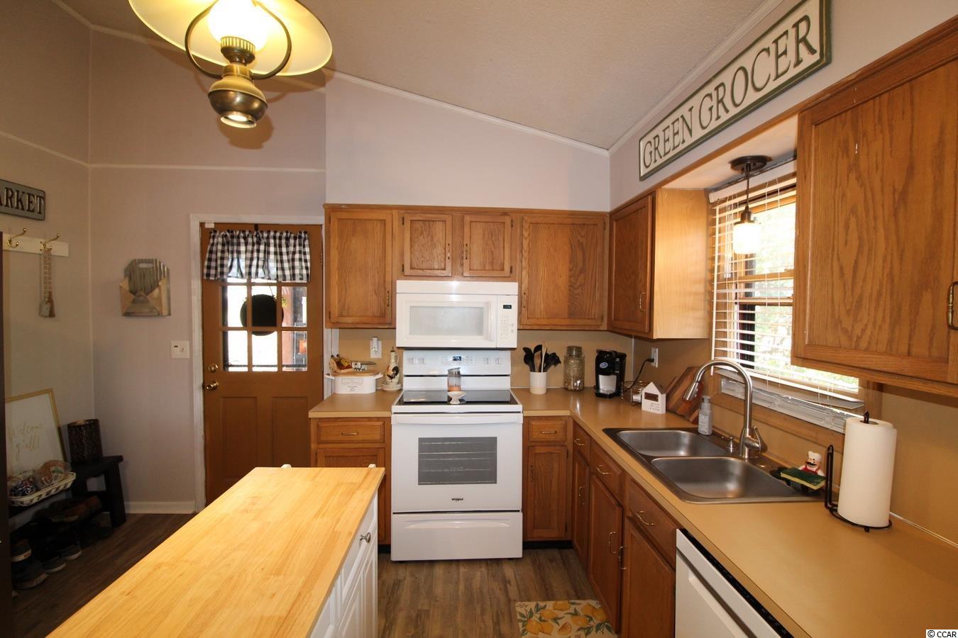 204 Hunters Road Myrtle Beach, SC 29579 - Photo 10 of 39 Gallery Image 10