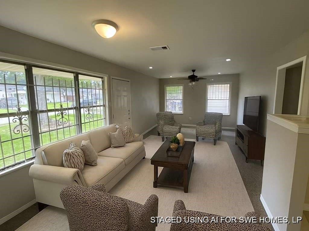 5322 Dewberry Street Houston, TX 77021 - Photo 3 of 15