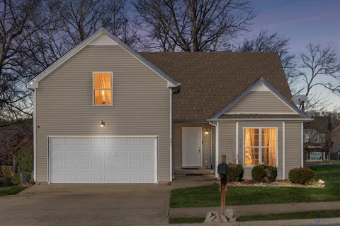 $275,000 | 405 Zurich Court, Clarksville, TN 37040