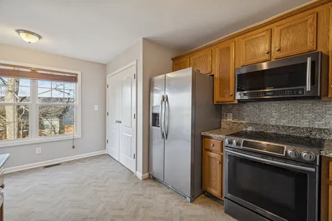 $275,000 | 405 Zurich Court, Clarksville, TN 37040