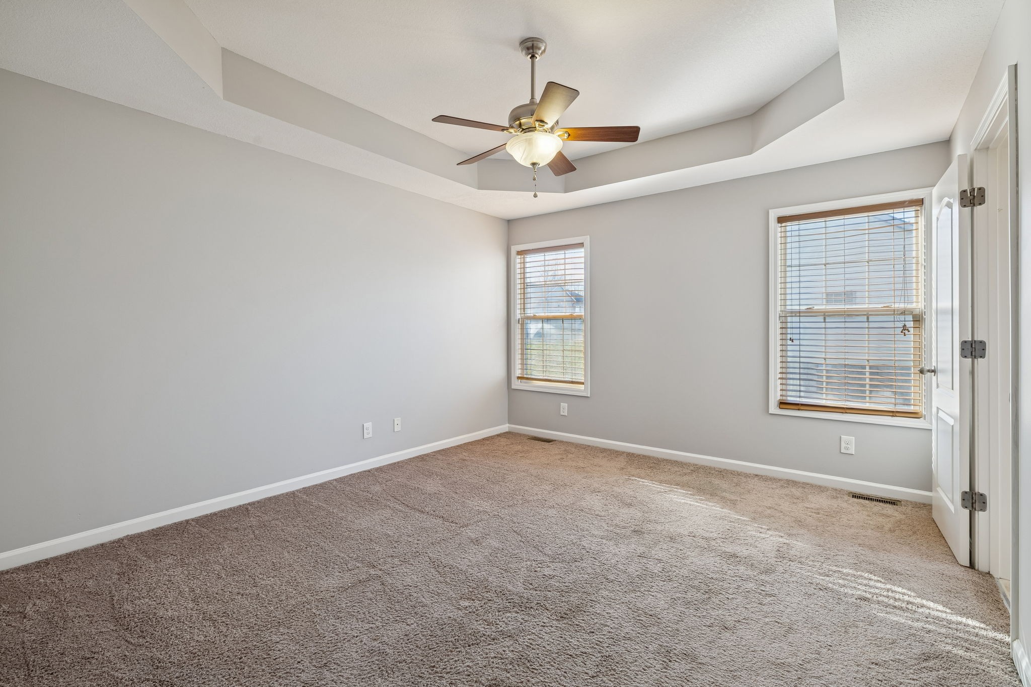 405 Zurich Court Clarksville, TN 37040 - Photo 18 of 48