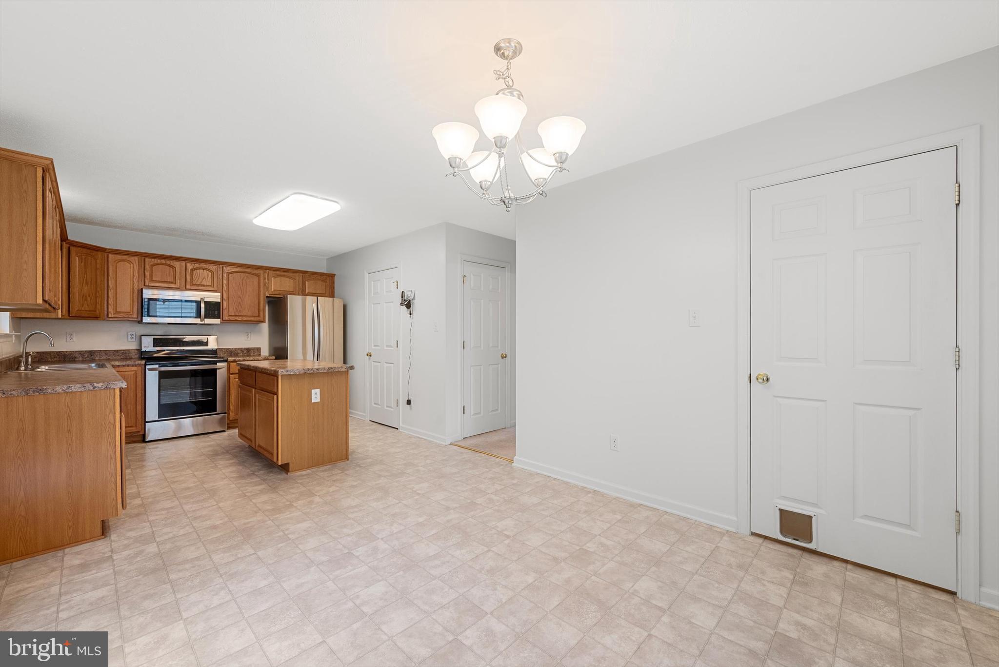 1958 Cidermill Lane Winchester, VA 22601 - Photo 17 of 39 View of Kitchen from Dining Area