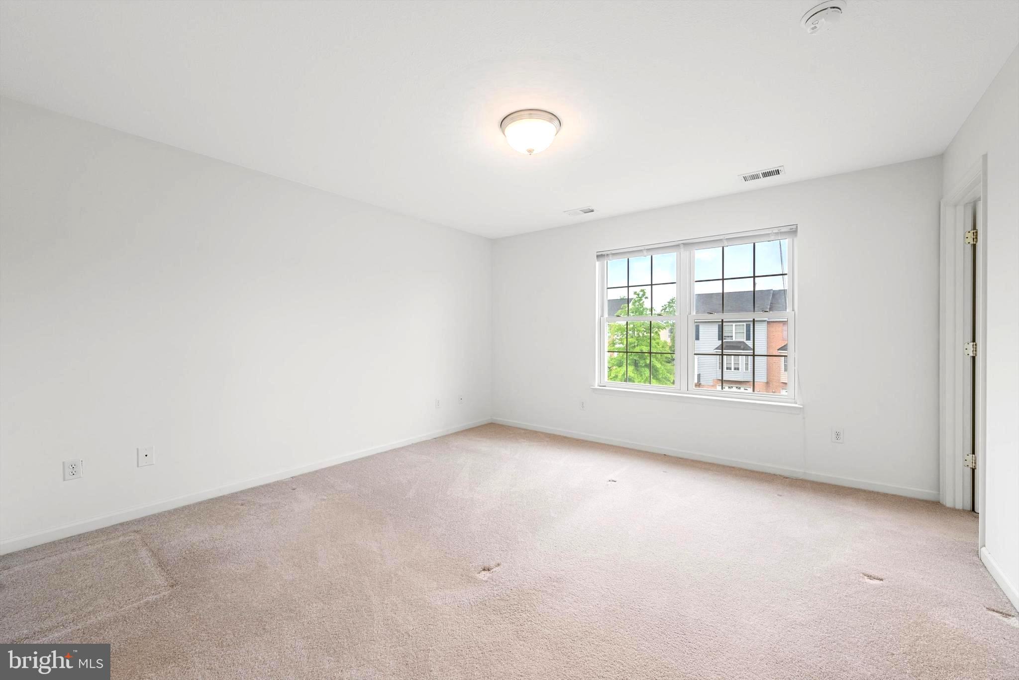 1958 Cidermill Lane Winchester, VA 22601 - Photo 25 of 39 Primary Bedroom