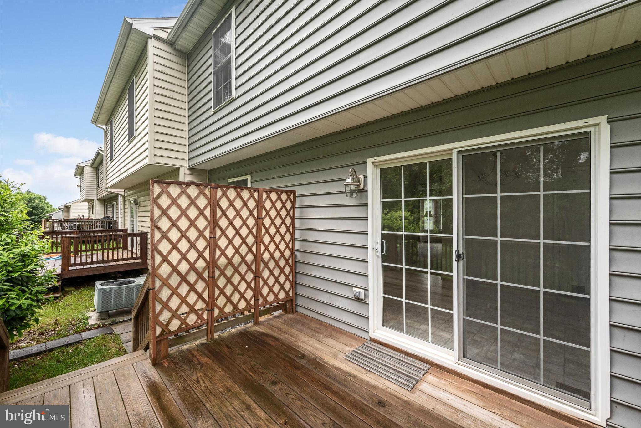 1958 Cidermill Lane Winchester, VA 22601 - Photo 33 of 39 Deck
