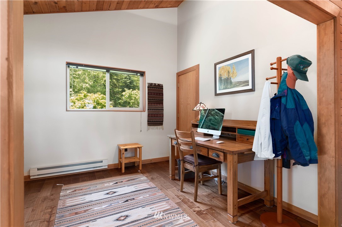 3895 Resort Road Greenbank, WA 98253 - Photo 15 of 39 Gallery Image 15