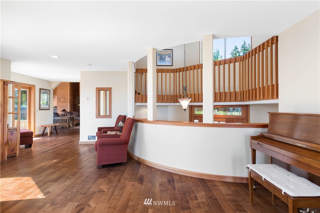 3895 Resort Road Greenbank, WA 98253 - Photo 17 of 39 Gallery Image 17