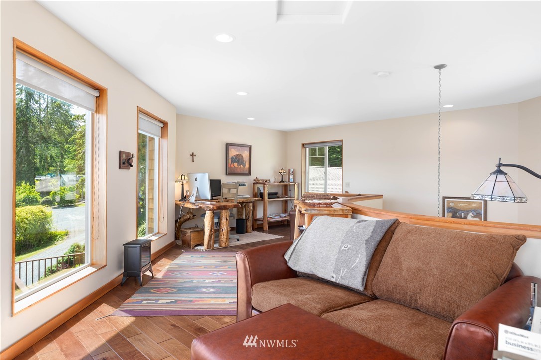 3895 Resort Road Greenbank, WA 98253 - Photo 26 of 39 Gallery Image 26