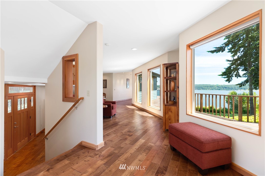 3895 Resort Road Greenbank, WA 98253 - Photo 6 of 39 Gallery Image 6