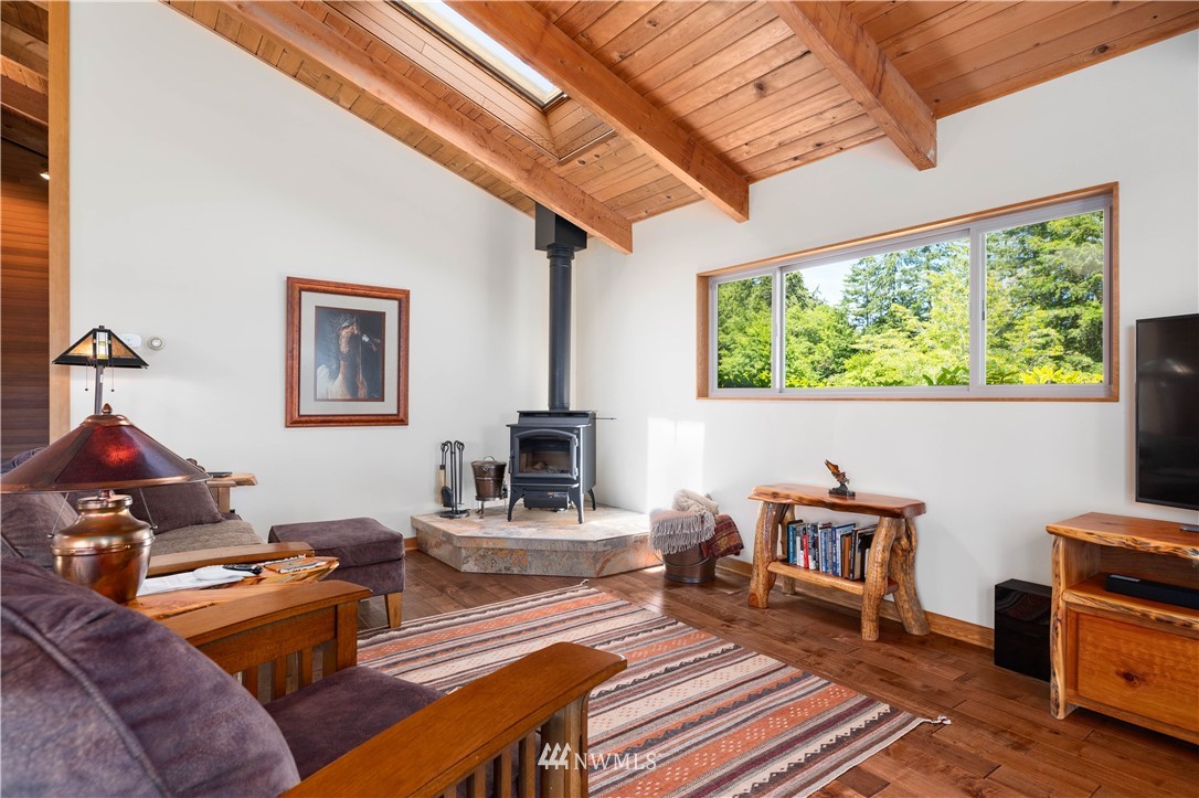 3895 Resort Road Greenbank, WA 98253 - Photo 10 of 39 Gallery Image 10