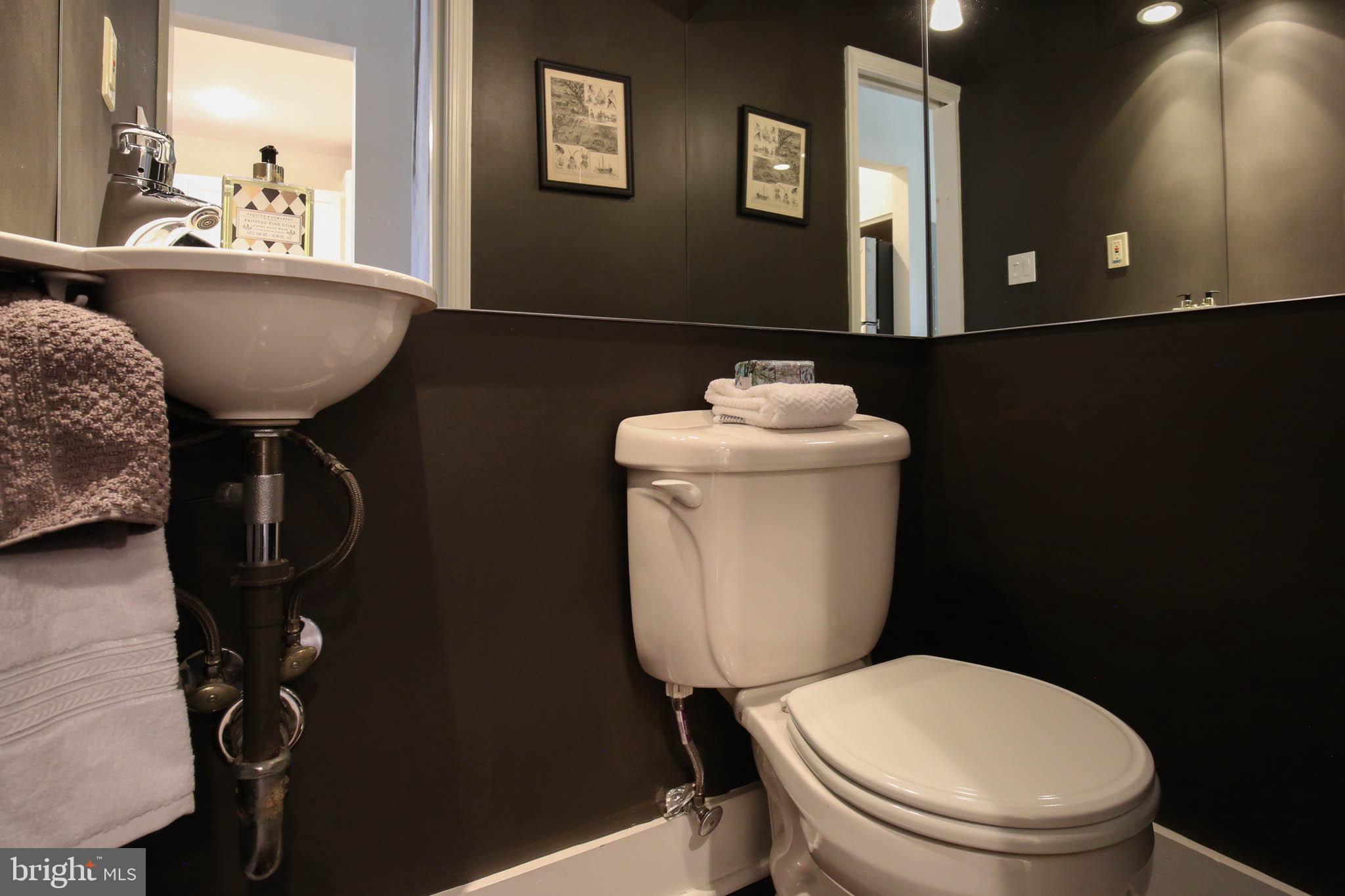 1636 Beekman Place Northwest, Unit C Washington, DC 20009 - Photo 16 of 28