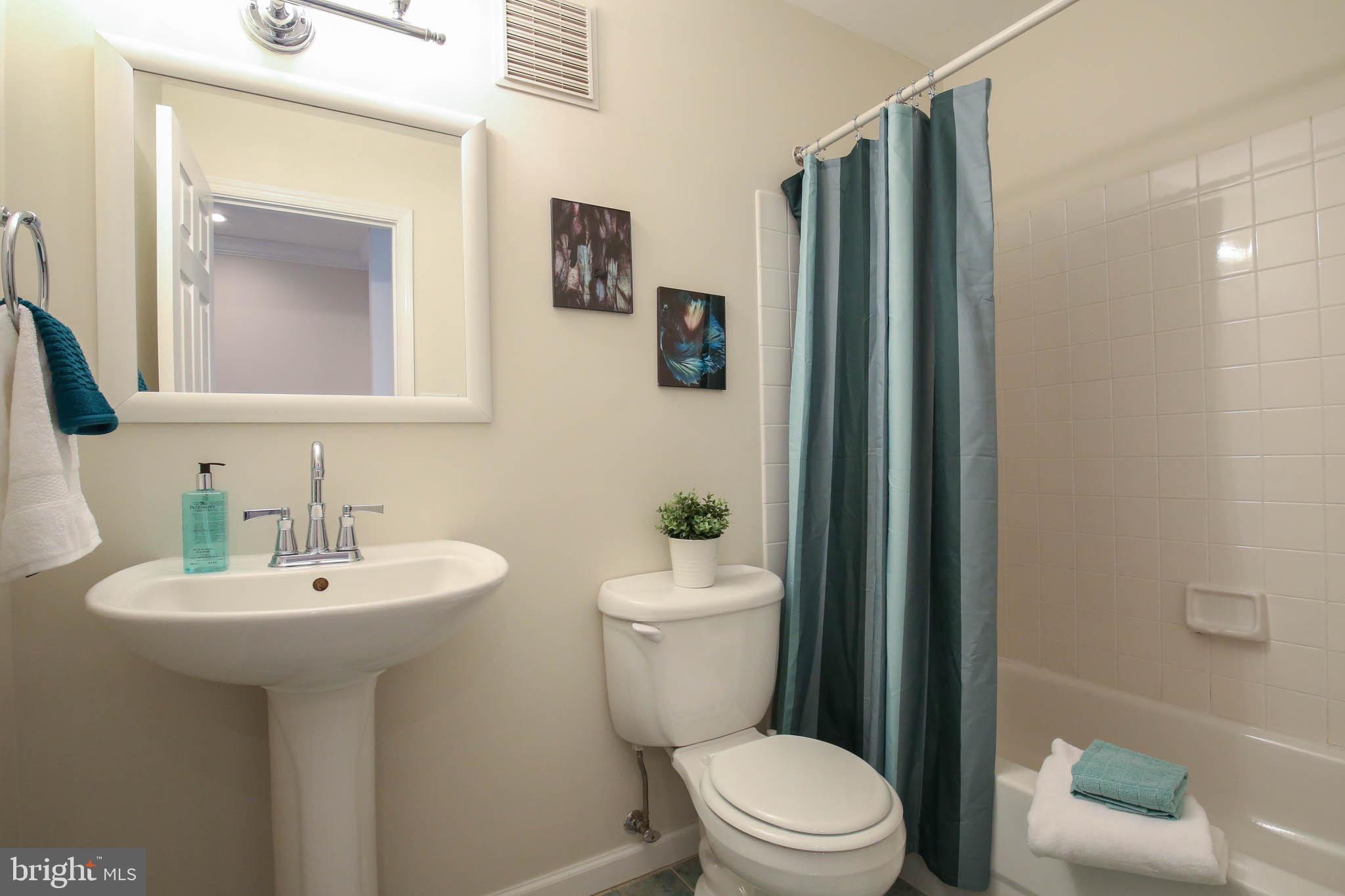 1636 Beekman Place Northwest, Unit C Washington, DC 20009 - Photo 24 of 28