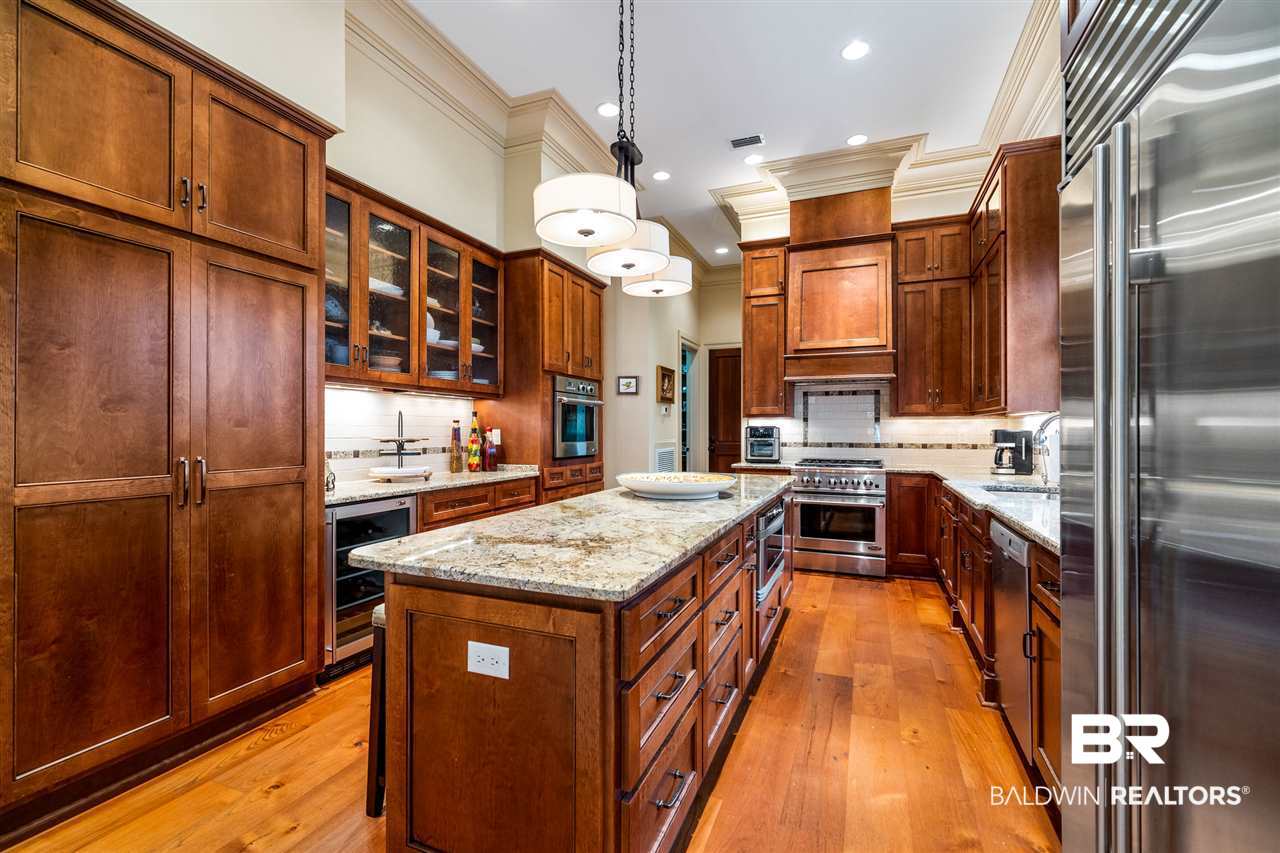6 Country Club Road Mobile, AL 36608 - Photo 13 of 42