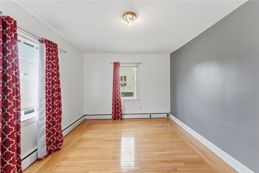 34 Intervale Road Cranston, RI 02910 - Photo 28 of 46