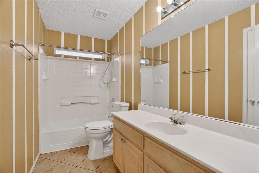 549 Dylan Court Azle, TX 76020 - Photo 16 of 22