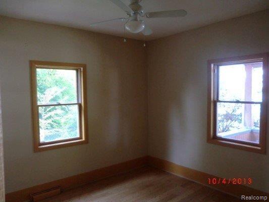 19 Ruth Avenue Pontiac, MI 48341 - Photo 13 of 14 CIMG5297.JPG