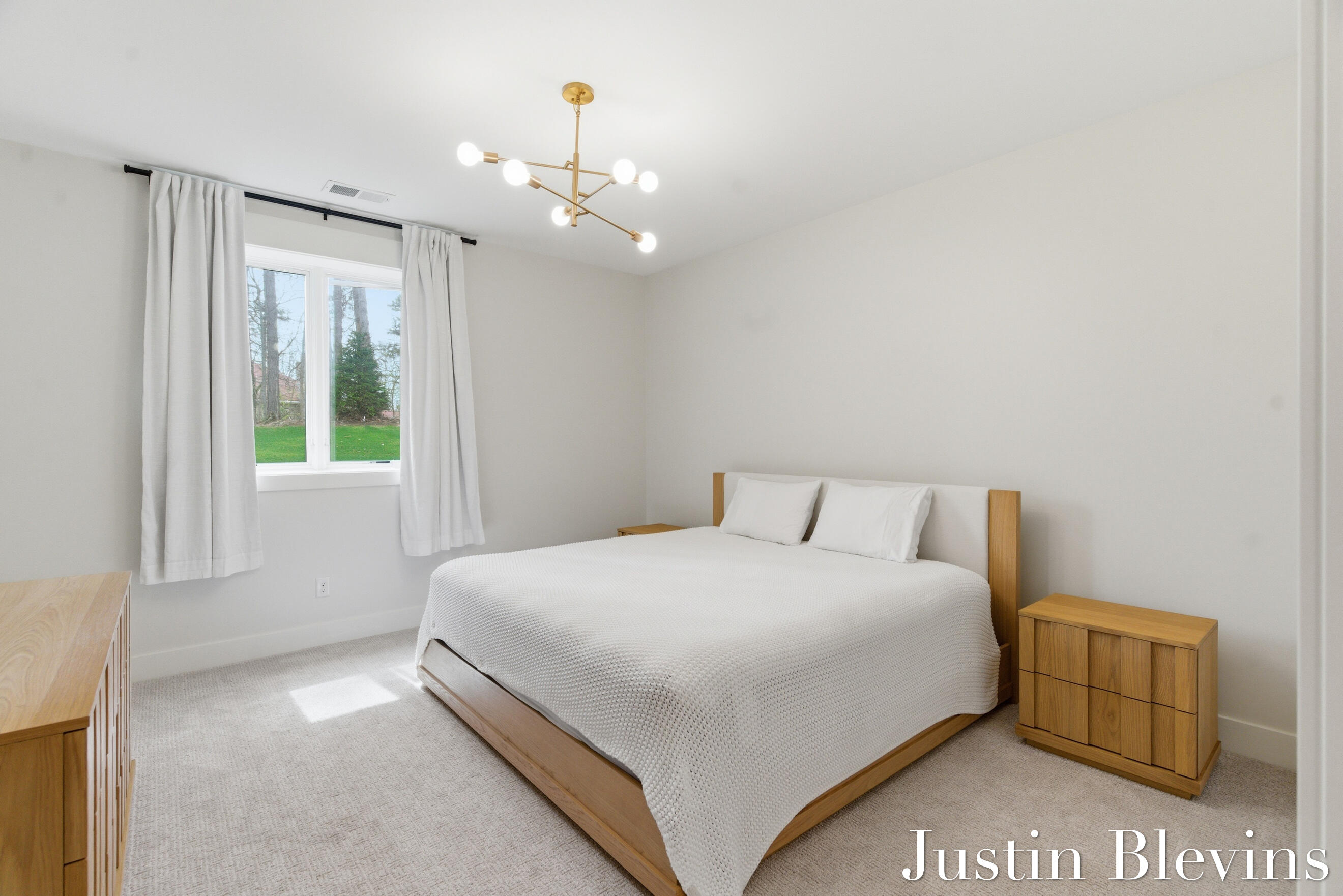 4668 Cascade Road Southeast, Unit 10 Grand Rapids, MI 49546 - Photo 27 of 34 DSC09566