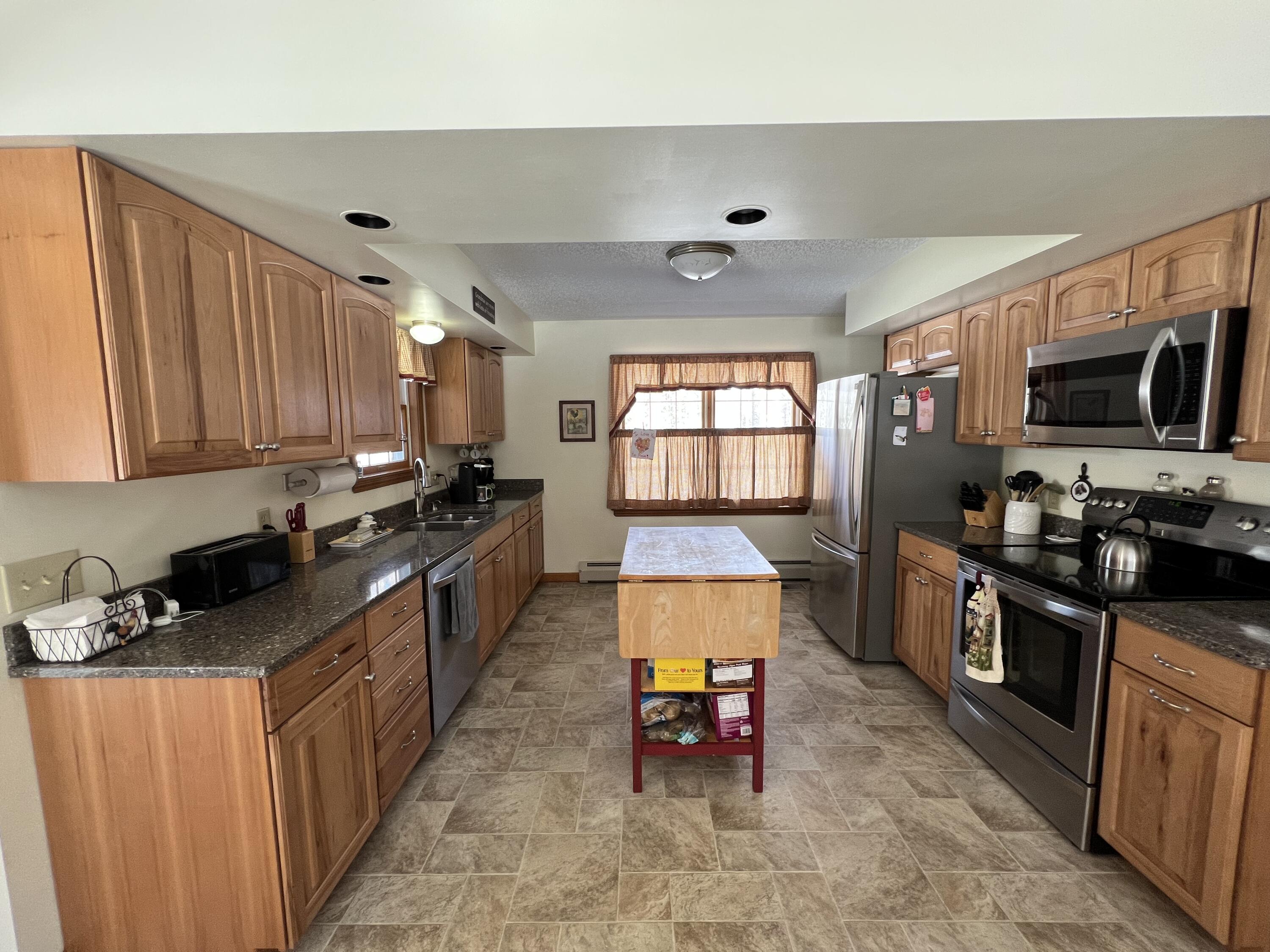 9 6 Rod Road Fairfield, ME 04937 - Photo 15 of 67 14 Kitchen
