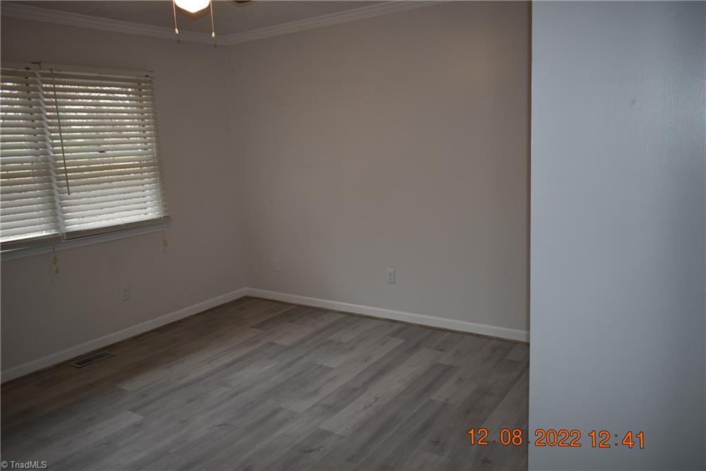 3607 Castleton Road Greensboro, NC 27406 - Photo 11 of 13 Gallery Image 11