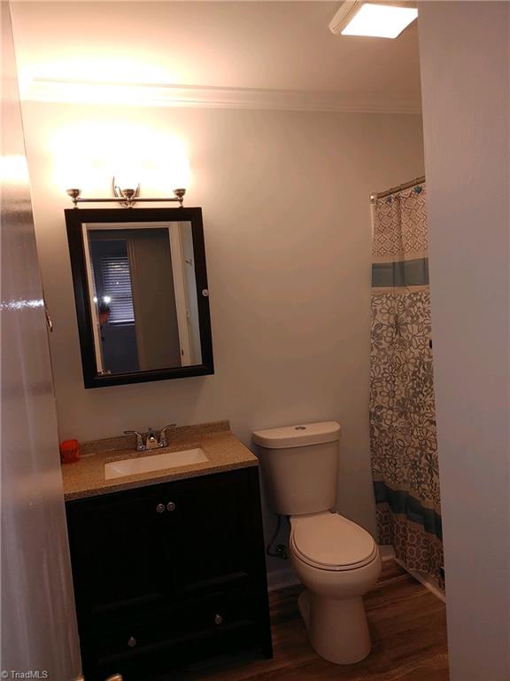 3607 Castleton Road Greensboro, NC 27406 - Photo 12 of 13 Gallery Image 12