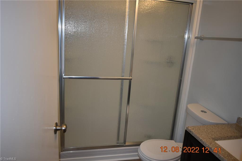 3607 Castleton Road Greensboro, NC 27406 - Photo 10 of 13 Gallery Image 10