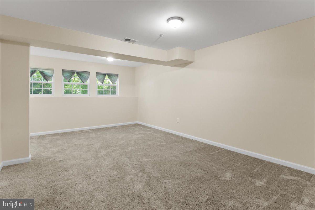 8329 Autumn Crest Lane, Unit 6 Chesapeake Beach, MD 20732 - Photo 4 of 30