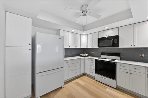 $499,000 | 138 1st Street East, Unit 302, St. Petersburg, FL 33715