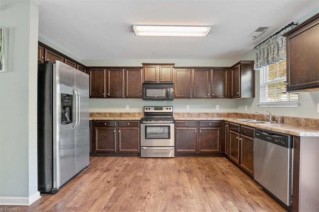 541 Barnes Road Winston-Salem, NC 27107 - Photo 12 of 35