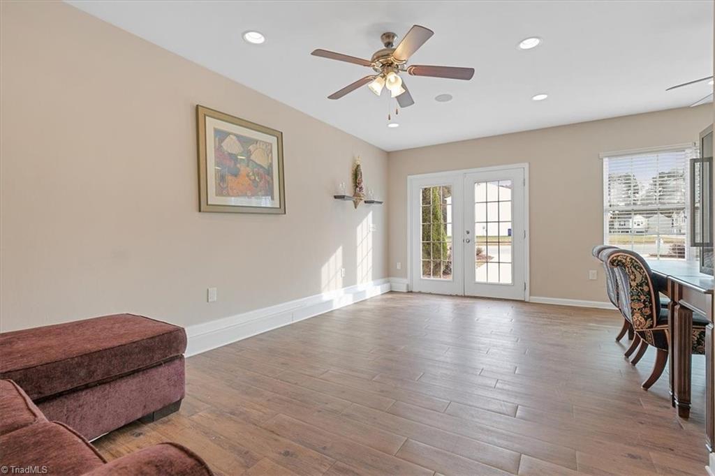 541 Barnes Road Winston-Salem, NC 27107 - Photo 15 of 35