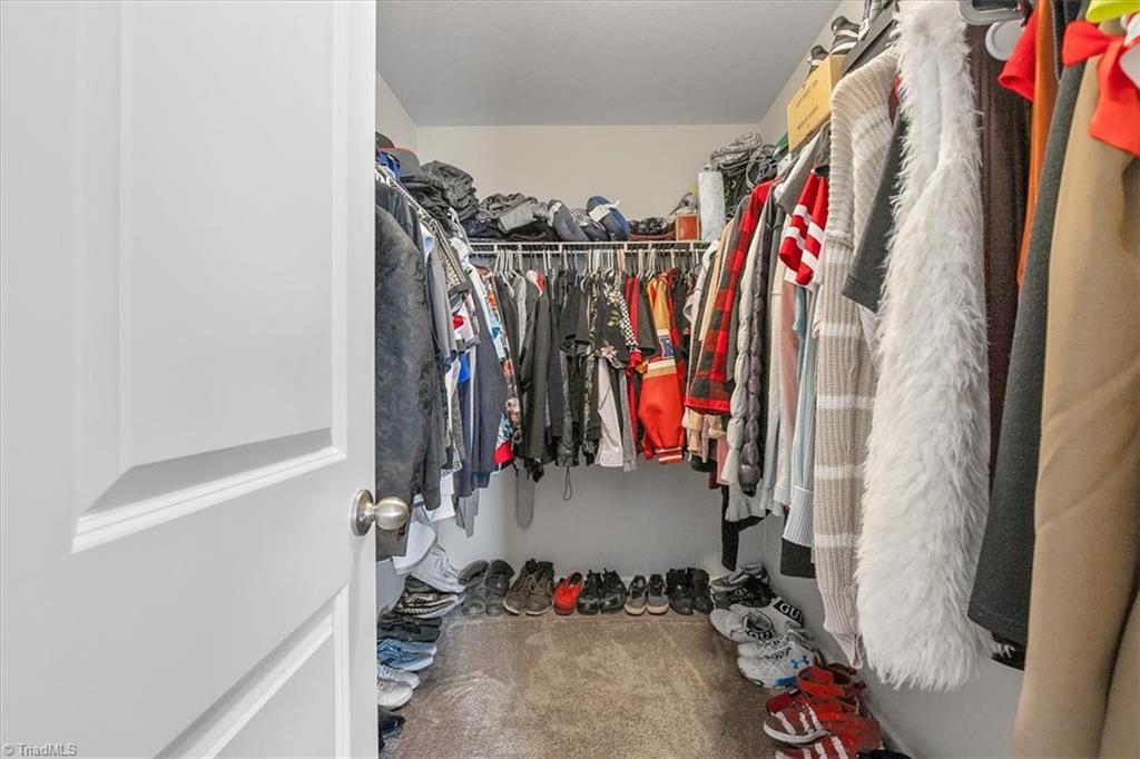 541 Barnes Road Winston-Salem, NC 27107 - Photo 22 of 35