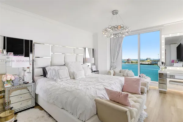 $15,500 | 848 Brickell Key Drive, Unit 1601, Miami, FL 33131