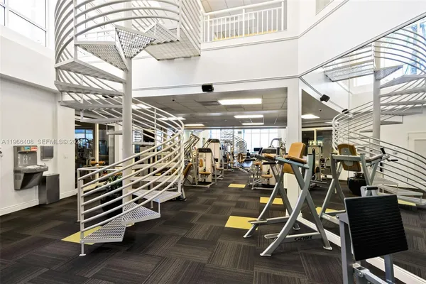 $15,500 | 848 Brickell Key Drive, Unit 1601, Miami, FL 33131